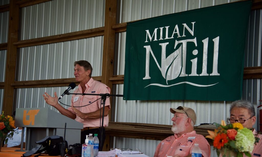 Randy Boyd presents at the 2022 Milan No-Till Field Day